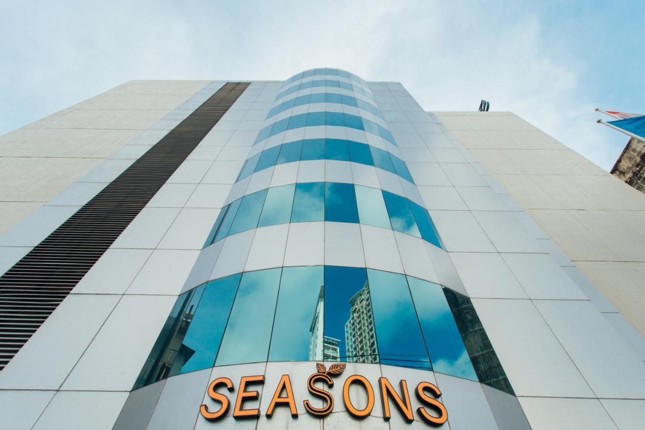 Seasons Siam Hotel Bangkok Extérieur photo